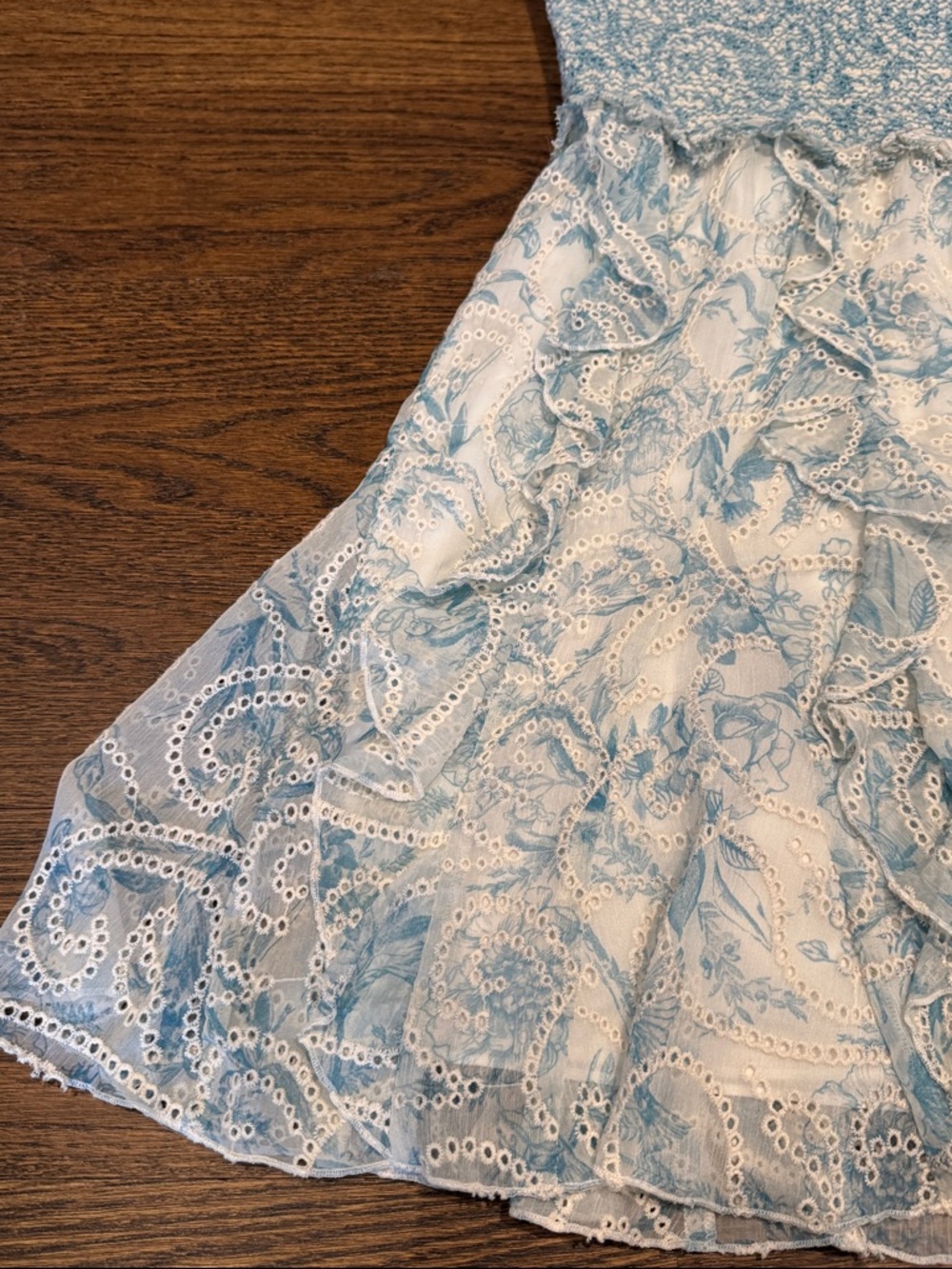 Alice + Olivia Light Blue Floral Lace Mini Dress - Picture 4 of 7